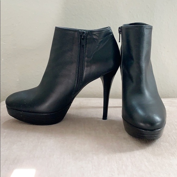 Stuart Weitzman Napa Leather Black Platform Gran Booties - Picture 3 of 12